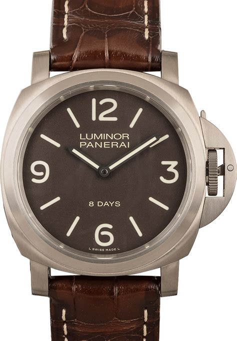 Buy Used Panerai Luminor PAM00562 .